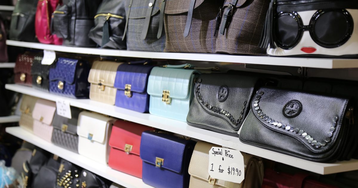 bags-2250749_1920